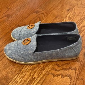 New Nautica 8.5 Women’s Espadrille light blue with anchor slip on style shoes